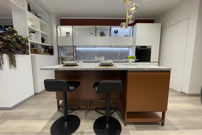 CUCINA CON ISOLA SCAVOLINI MOD.FORMALIA